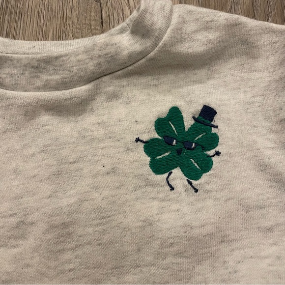 5/$20 CARTERS Shamrock St. Patrick’s Day Matching Set - Size 12M - Picture 3 of 7